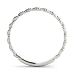 Twisted Stackable Rings