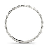 Twisted Stackable Rings