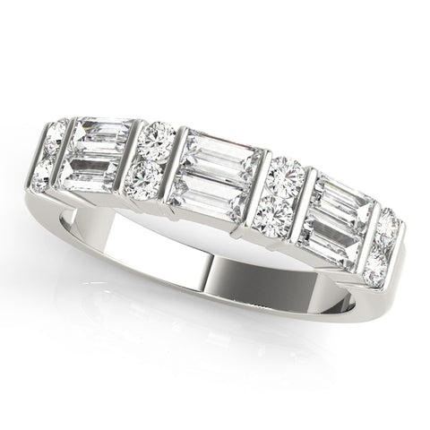 white gold round diamond and baguette diamond wedding band