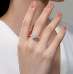 lafonn single row solitaire engagement ring on hand